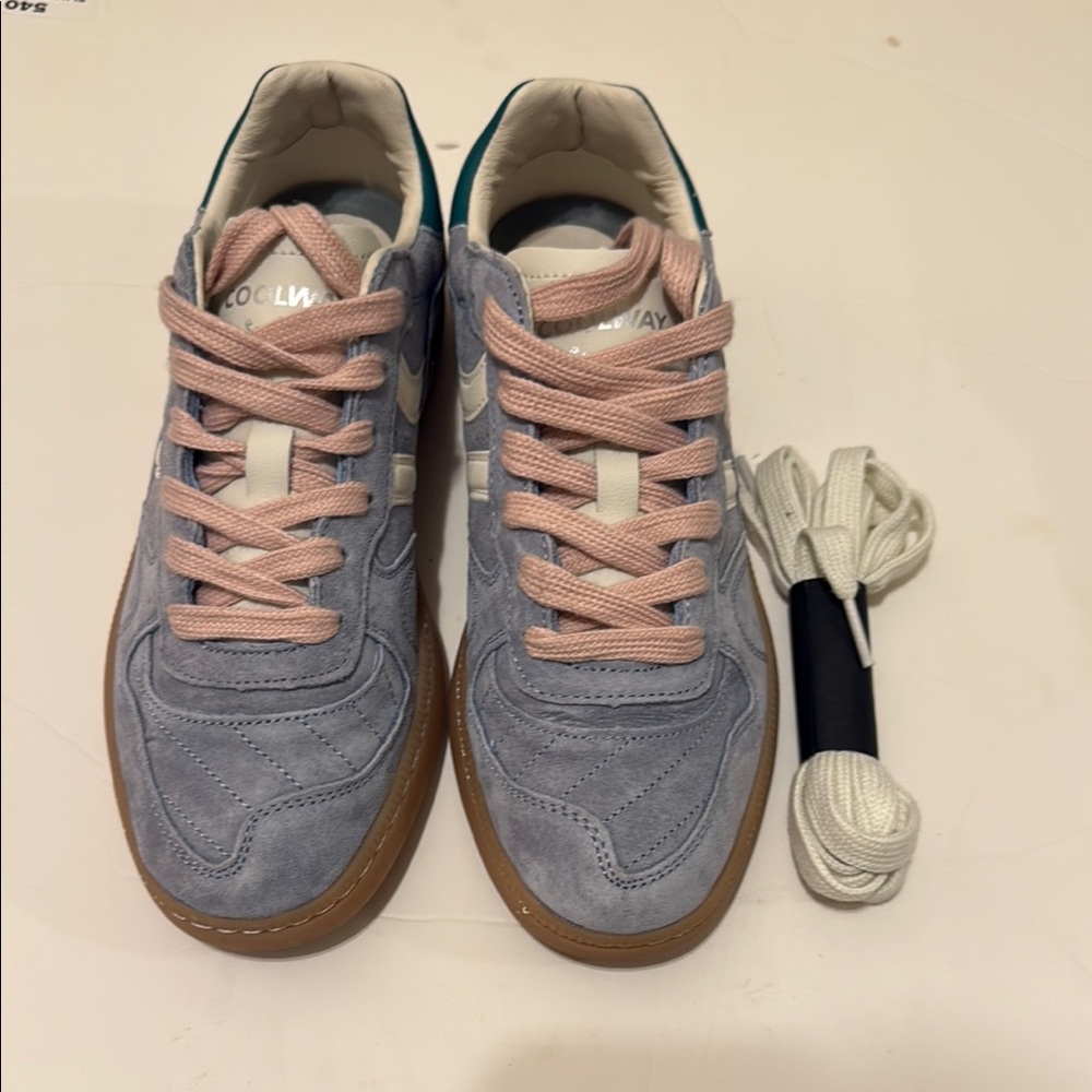 Coolway Blue and Pink Sneakers with Extra Laces